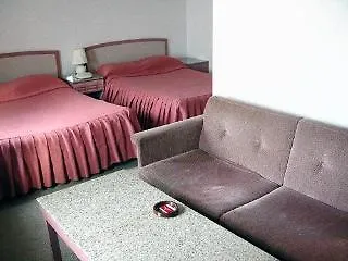 Arrow Hotel In Shinsaibashi 朝食無料サービス中 Osaka